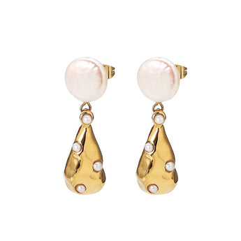 pearl drop earrings in gold vermeil
