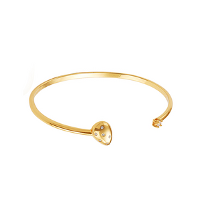 heart motif zircon bracelet in 18K gold vermeil on white background