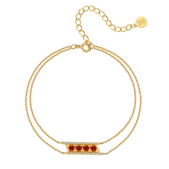 Spessartine garnet rectangular pendant bracelet
Red gemstone double chain bracelet in 14K gold vermeil
Delicate gold bracelet with garnet accent
